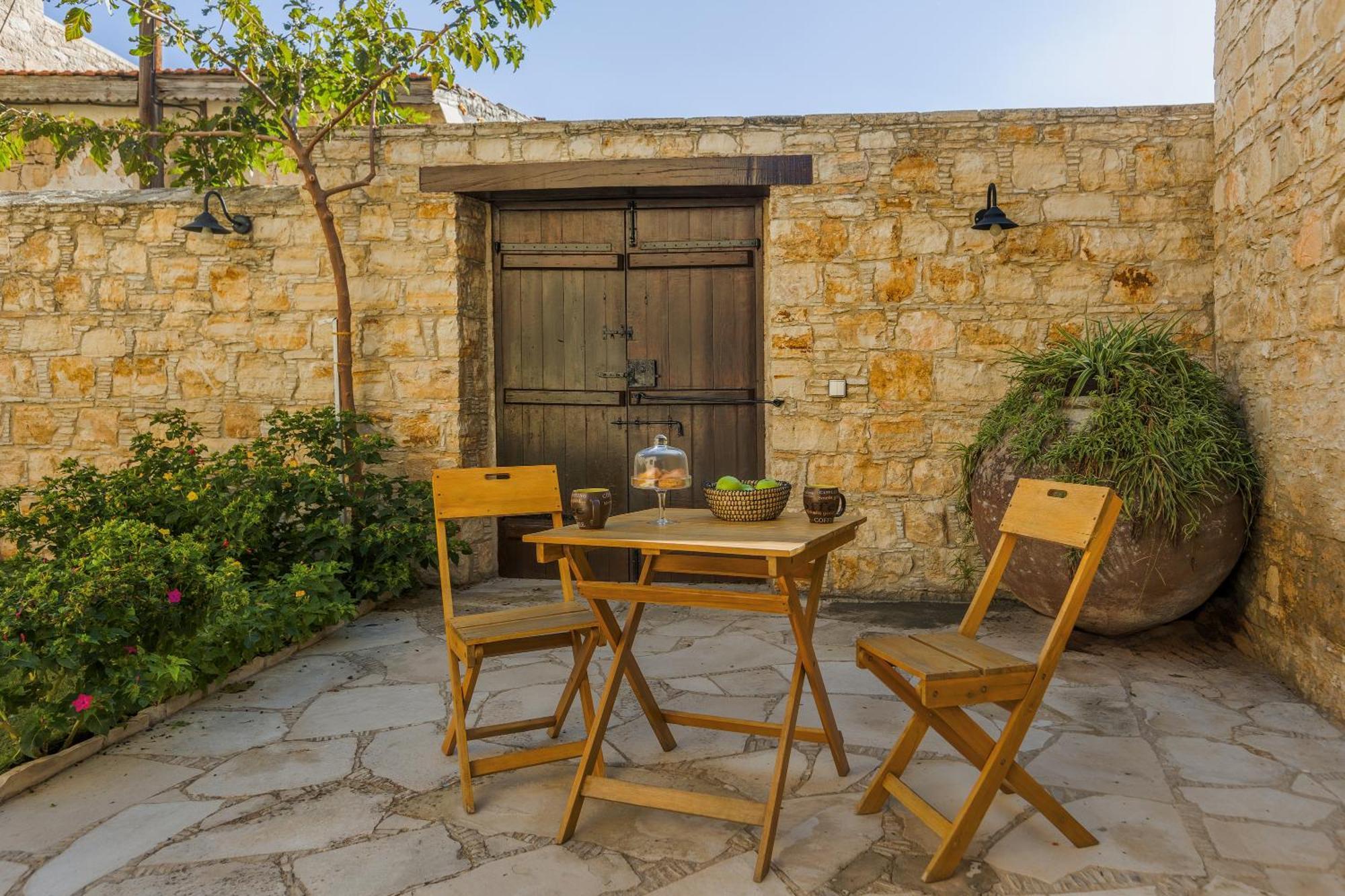 Oinoessa Traditional Boutique Guest Houses Lofou Exterior foto