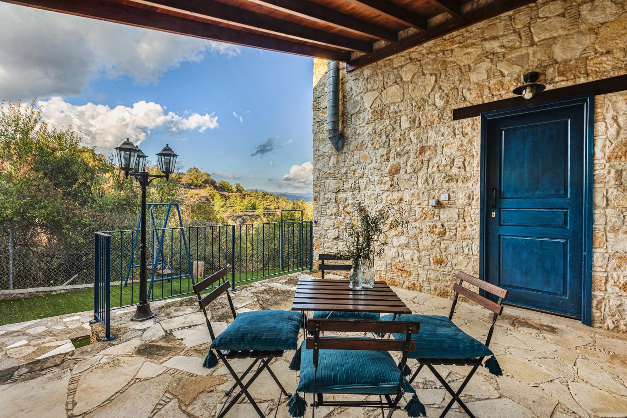 Oinoessa Traditional Boutique Guest Houses Lofou Exterior foto